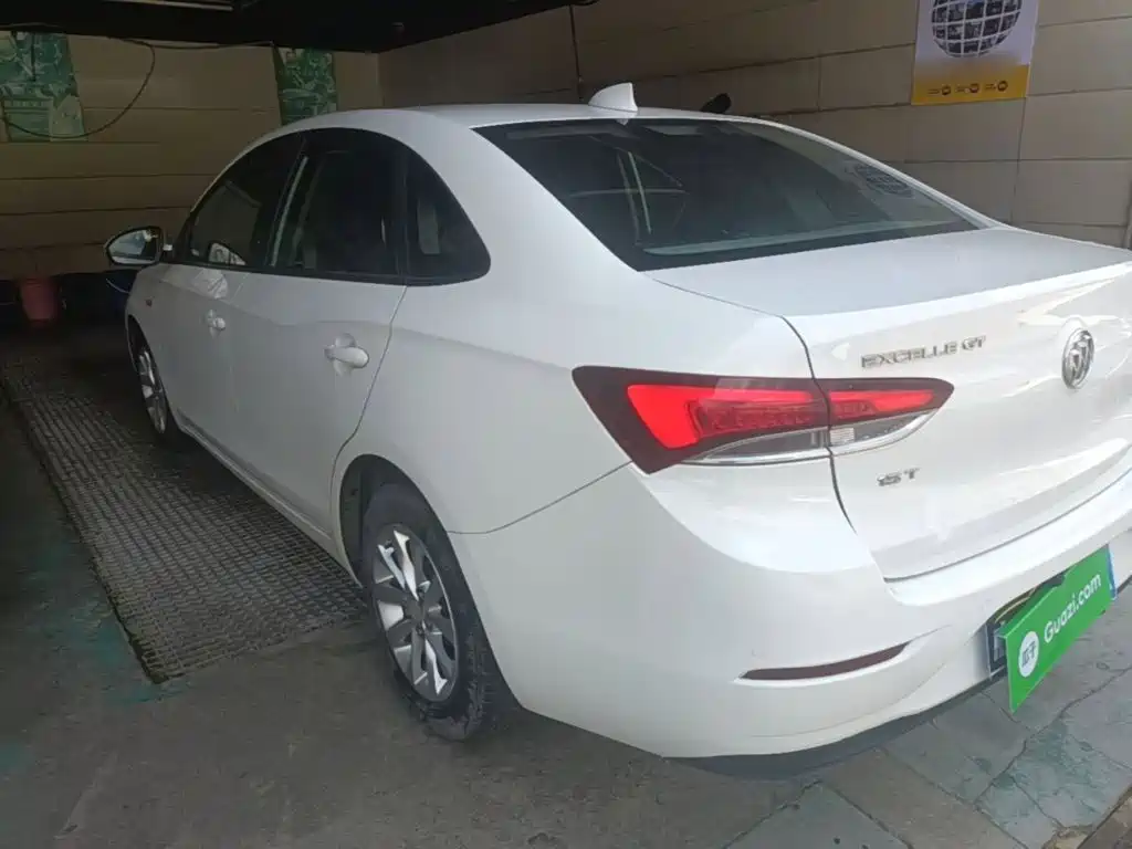 Buick Excelle 2018 — фото 23