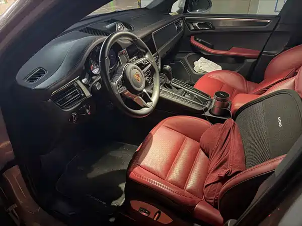 Porsche Macan 2022