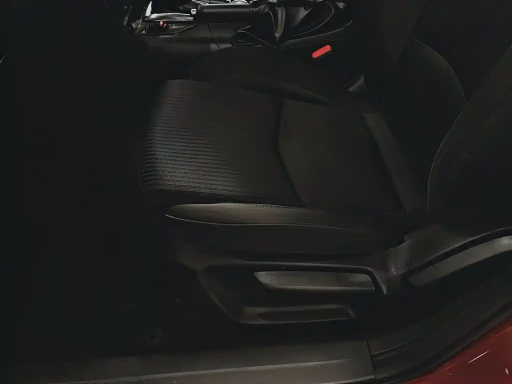 Mazda 3 Axela 2016 — фото 20
