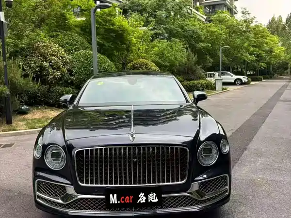 Bentley Flying Spur 2022