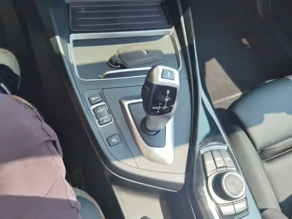 BMW 2 Series 2018 — фото 14