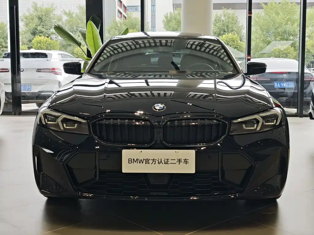 BMW 3 Series 2025