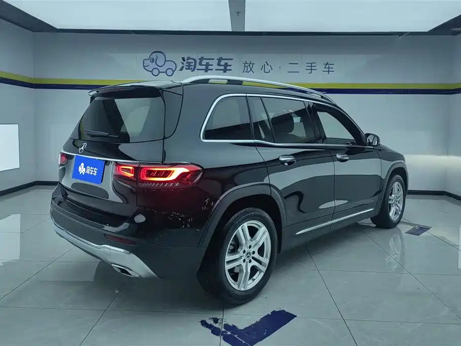 Mercedes-Benz GLB 2022 — фото 3