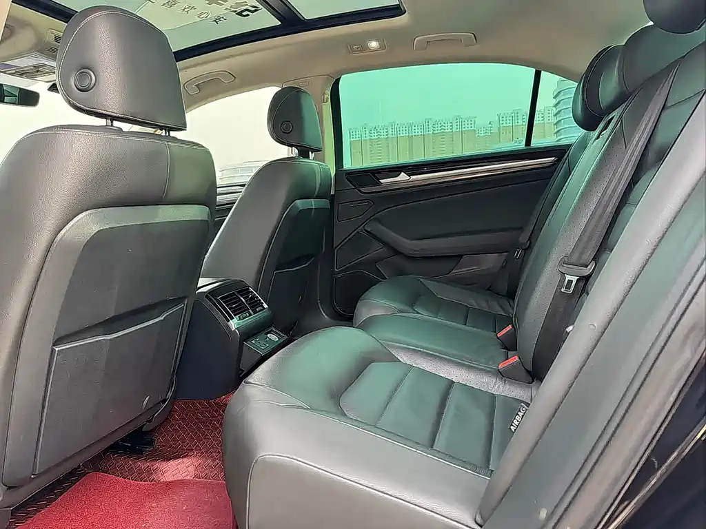 Volkswagen Phideon 2020