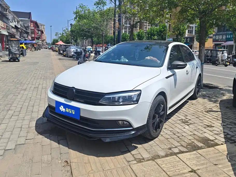Volkswagen Sagitar 2019