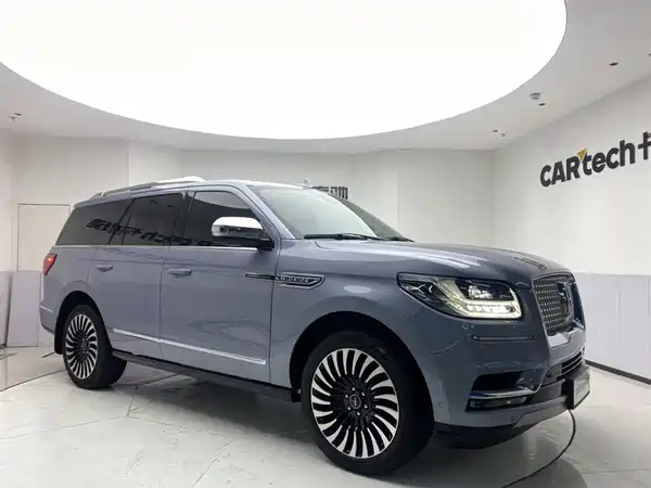 Lincoln Navigator 2020