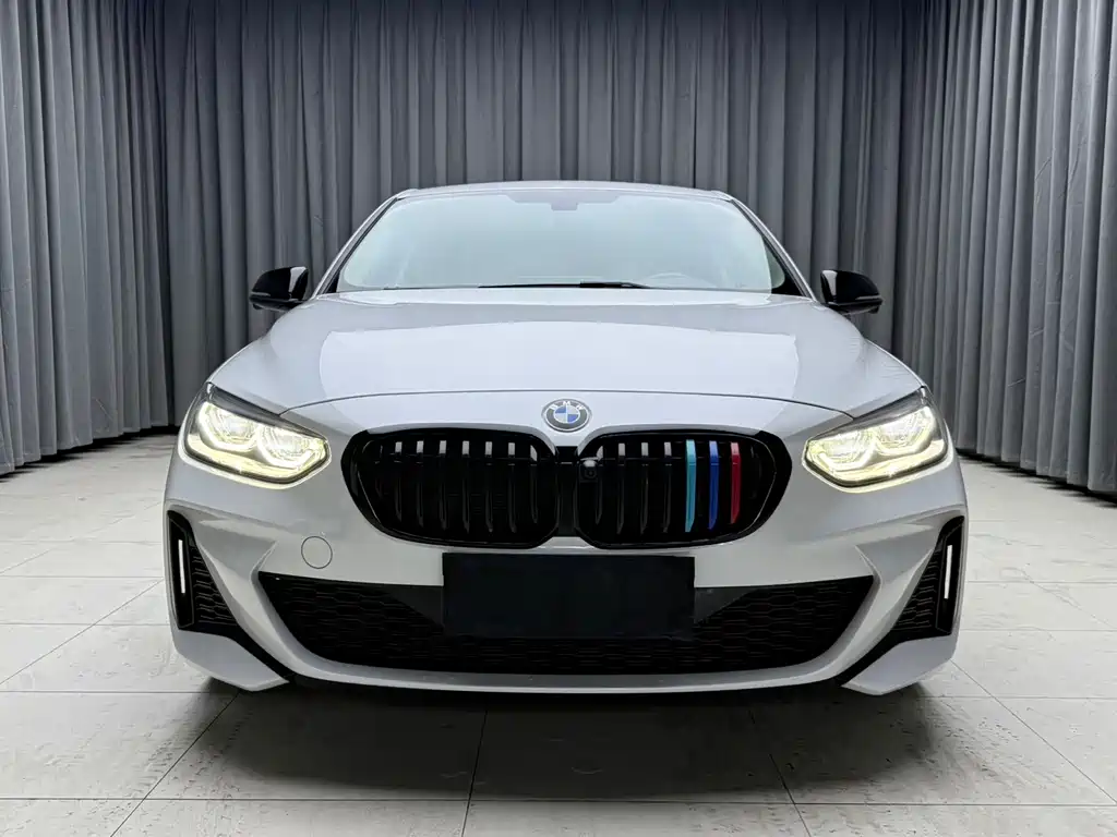 BMW 1 Series 2023