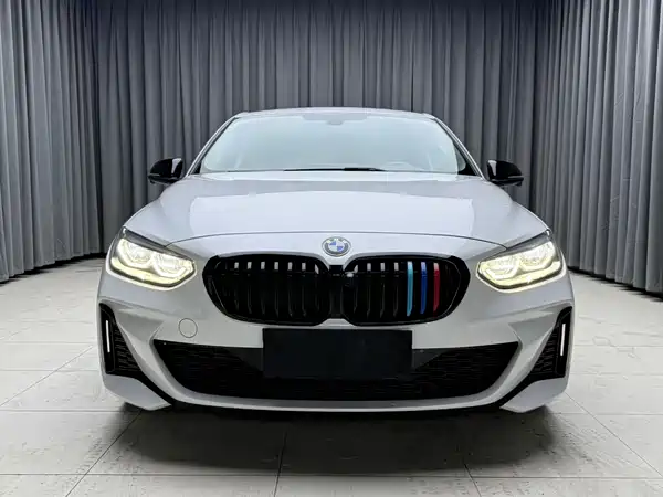 BMW 1 Series 2023