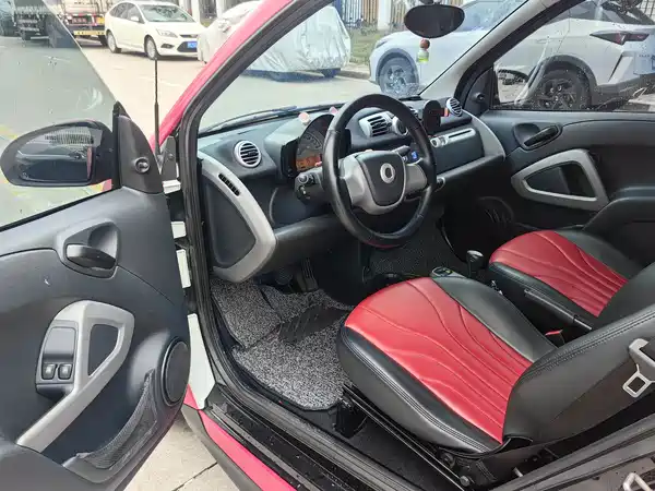 smart fortwo 2012