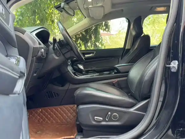 Ford Edge 2017