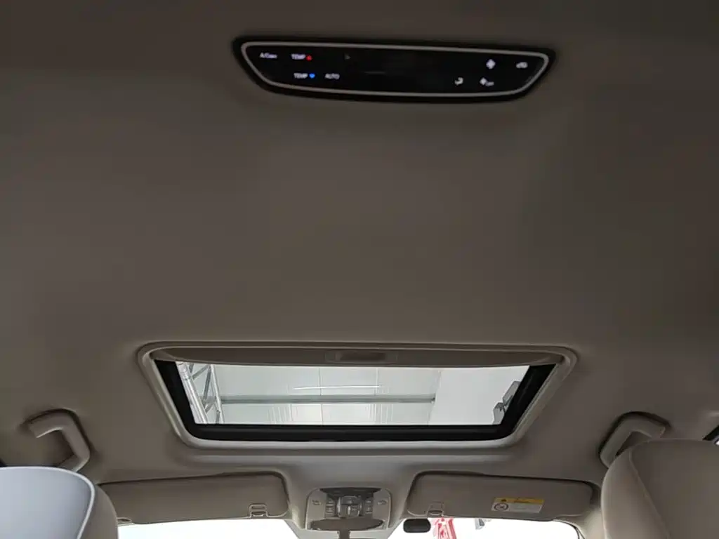 GAC Trumpchi M8 2021 — фото 18