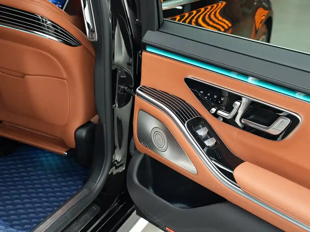 Mercedes-Benz S-Class 2023 — фото 18