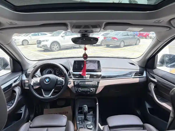 BMW X1 2020