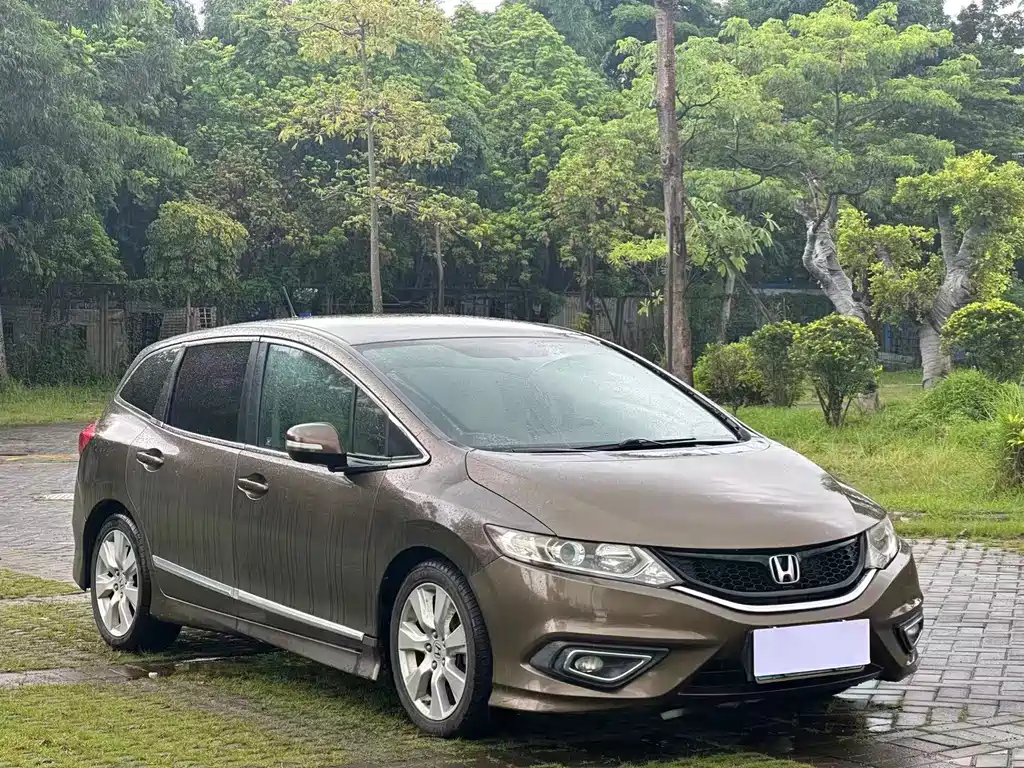 Honda Jade 2015 — фото 3