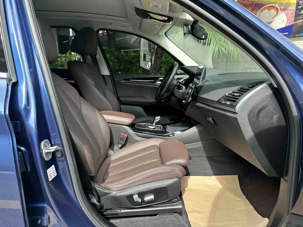 BMW X3 2022 — фото 12