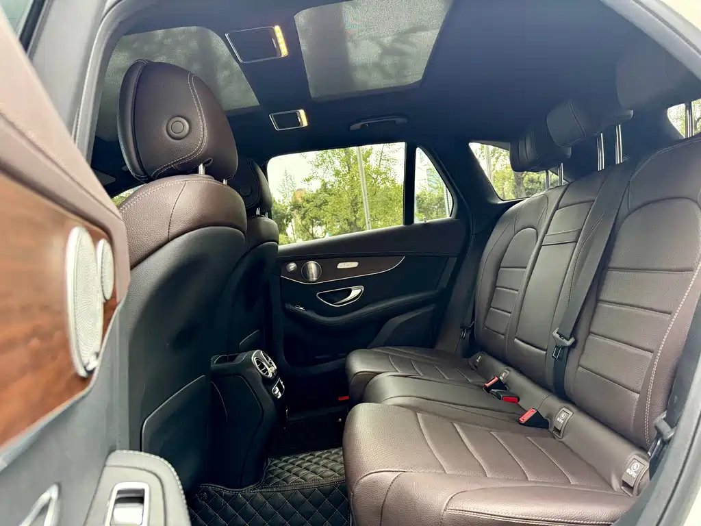 Mercedes-Benz GLC 2021 — фото 18