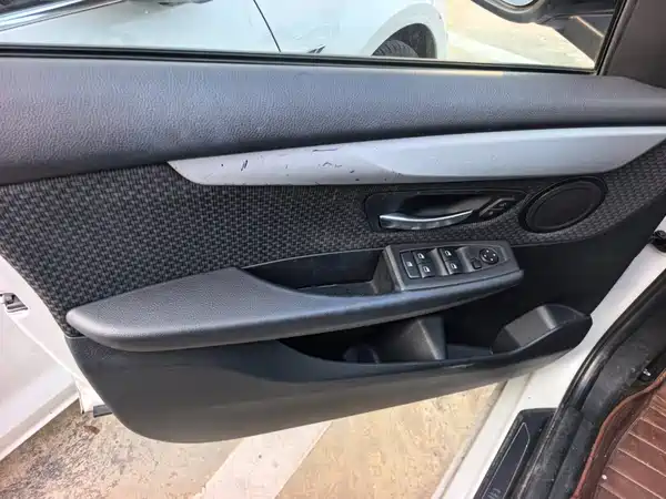 BMW 2 Series Wagon 2016