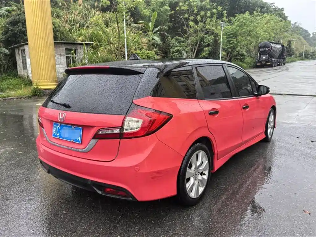 Honda Jade 2015 — фото 3