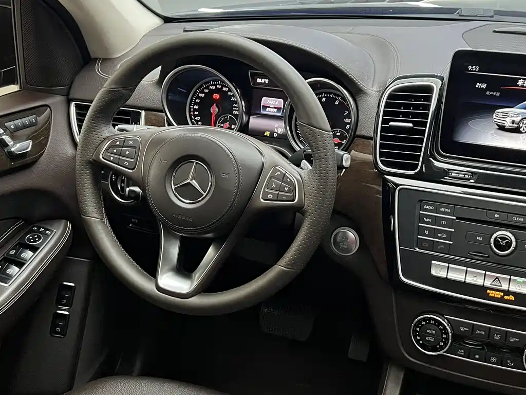 Mercedes-Benz GLS 2019 — фото 23