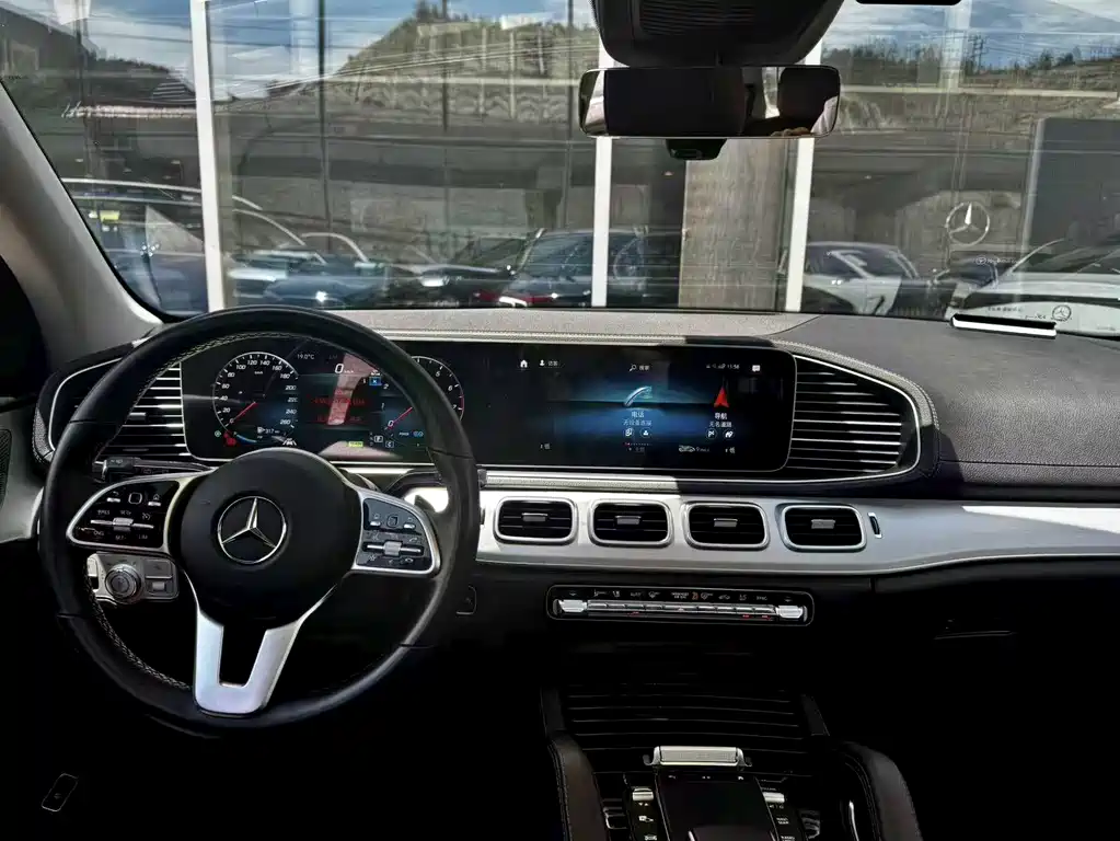 Mercedes-Benz GLE 2023 — фото 8