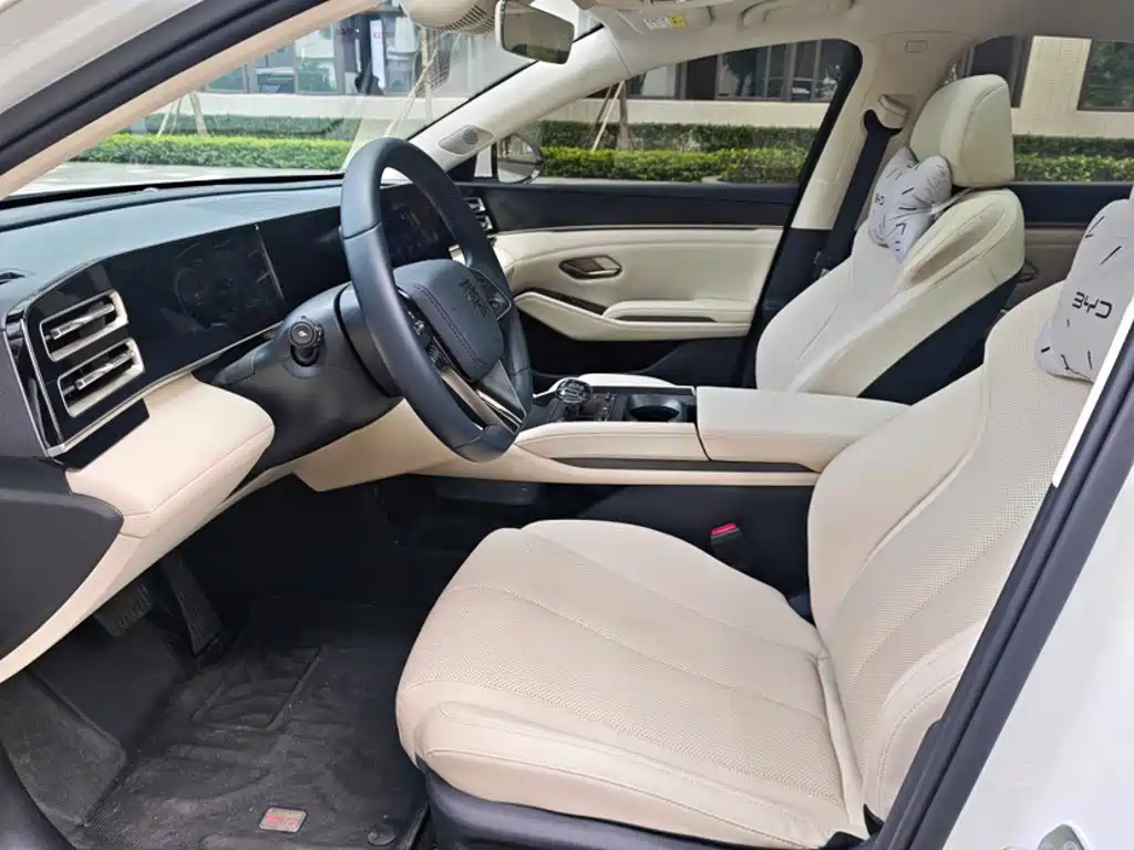 BYD Qin L 2024 — фото 24