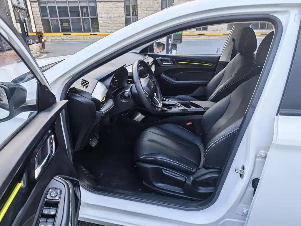Roewe i5 2023