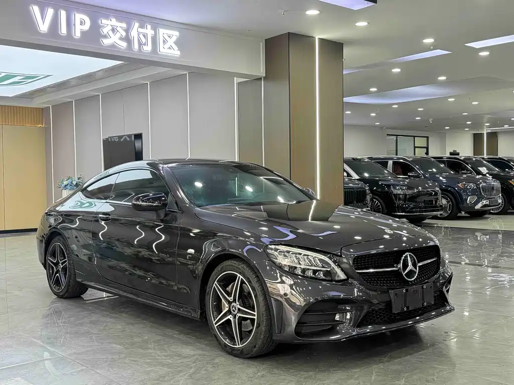 Mercedes-Benz C-Class 2022 — фото 2