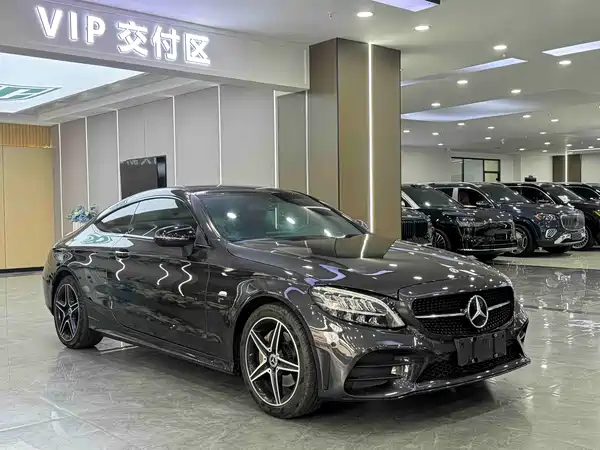 Mercedes-Benz C-Class 2022