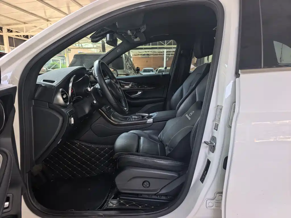 Mercedes-Benz GLC 2019