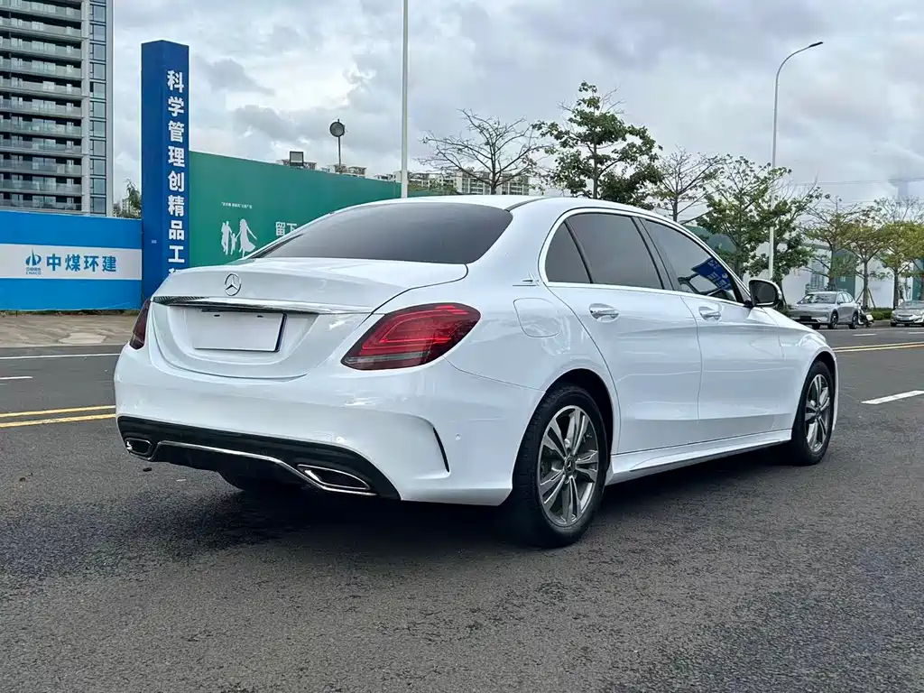 Mercedes-Benz C-Class 2020 — фото 9