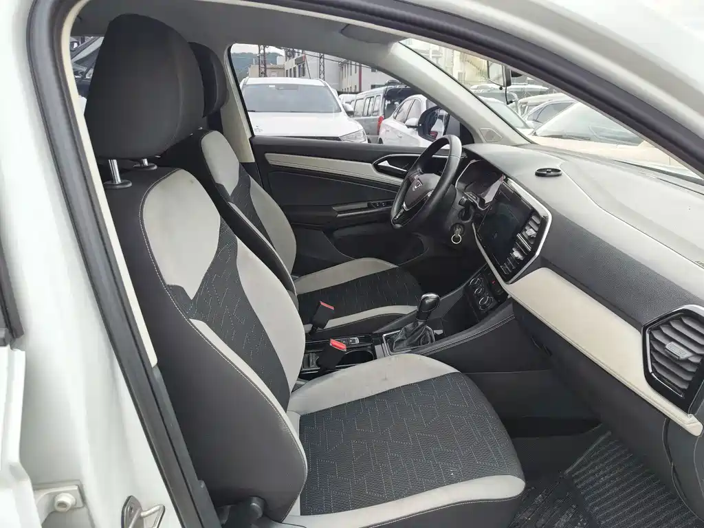 Jetta VS5 2023