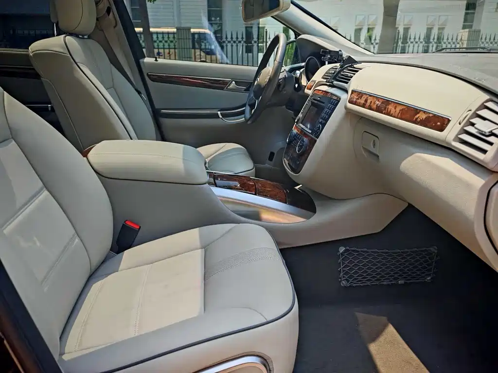 Mercedes-Benz R-Class 2013 — фото 18