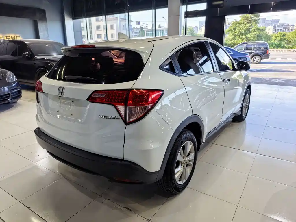 Honda Vezel 2017