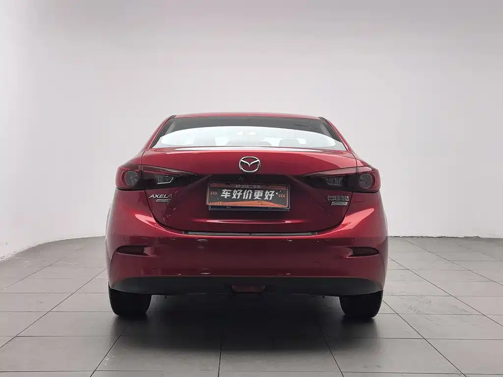 Mazda 3 Axela 2018