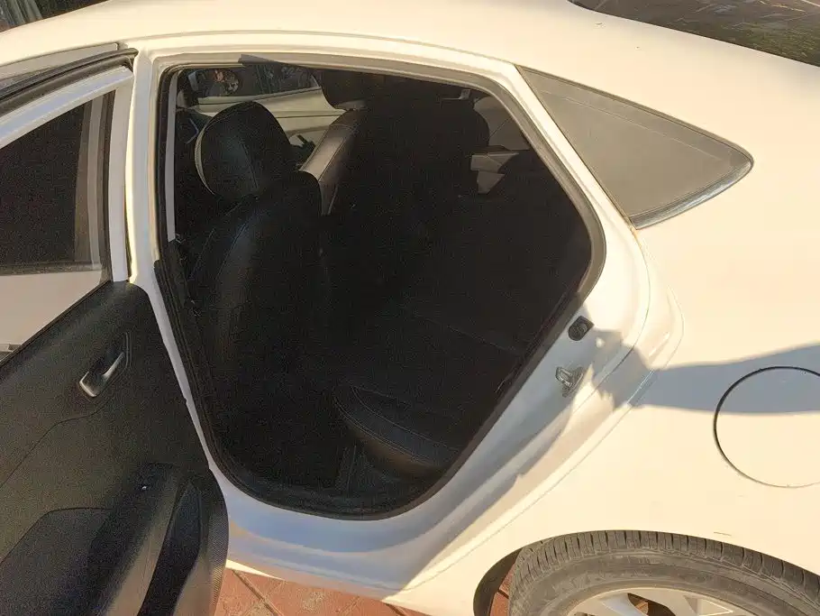 Hyundai Verna 2020 — фото 11