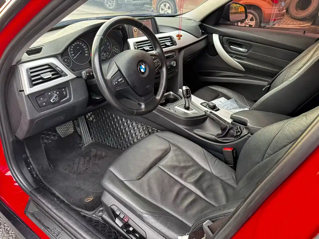 BMW 3 Series 2013