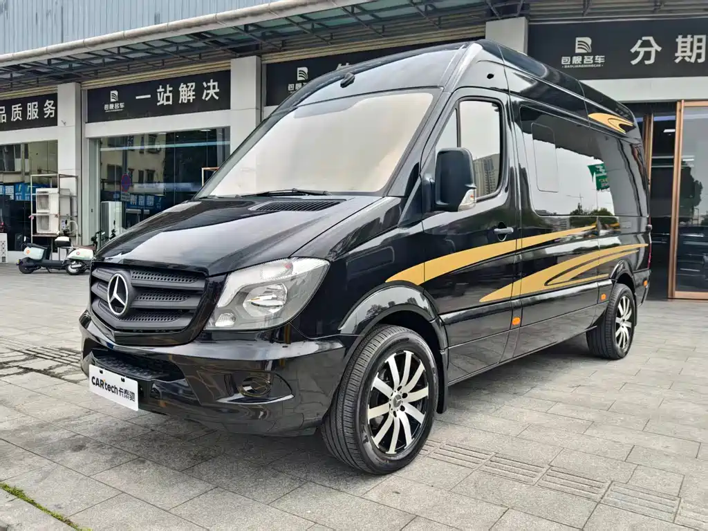 Mercedes-Benz Sprinter 2019 — фото 1