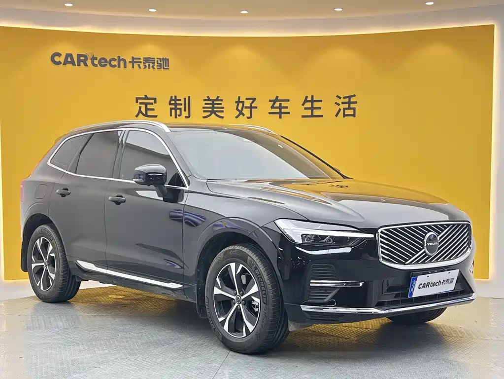Volvo XC60 2025 — фото 31