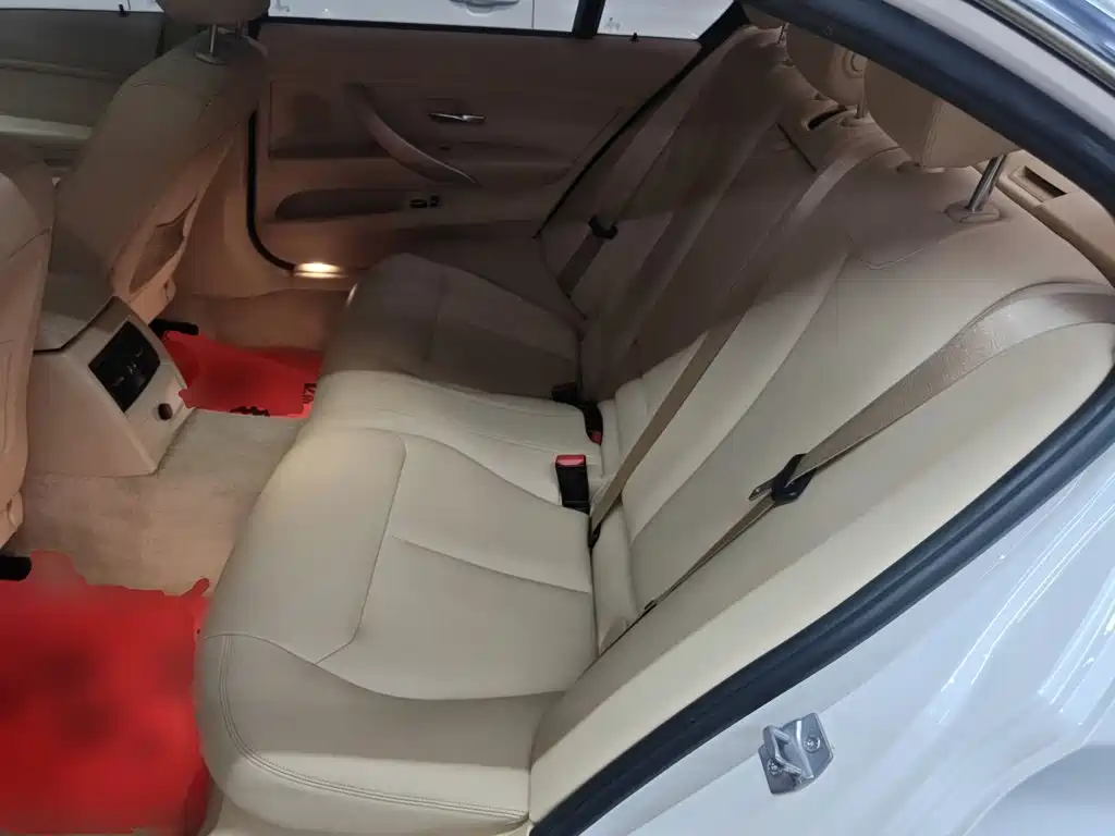 BMW 3 Series 2014 — фото 13