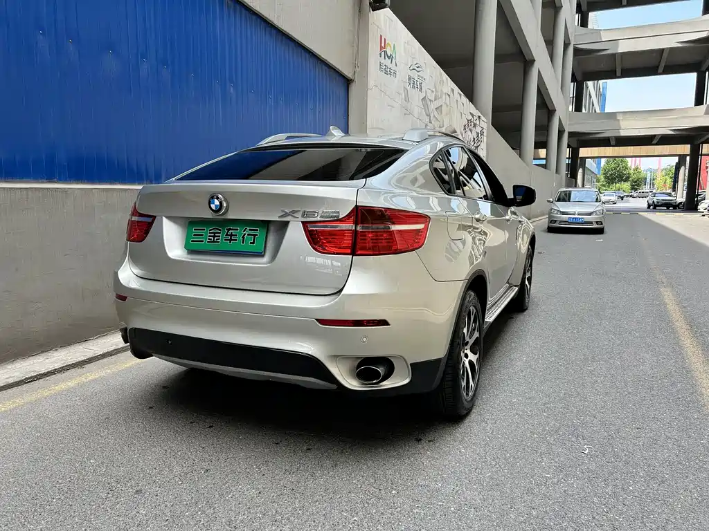 BMW X6 2012 — фото 9