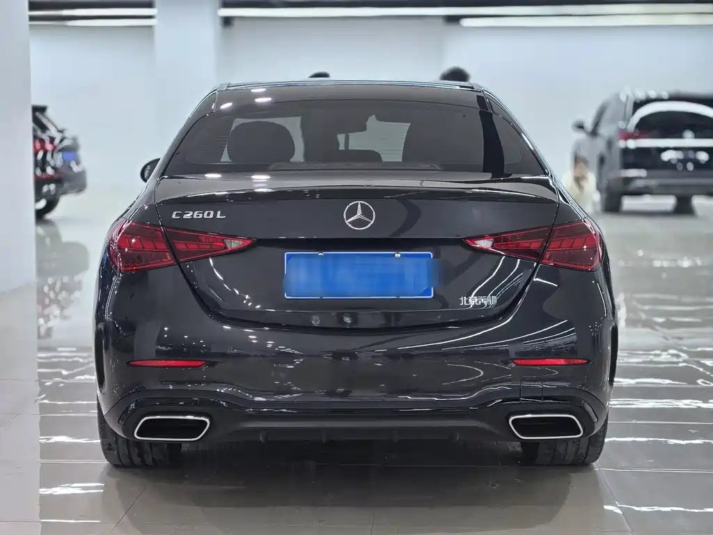 Mercedes-Benz C-Class 2023 — фото 4