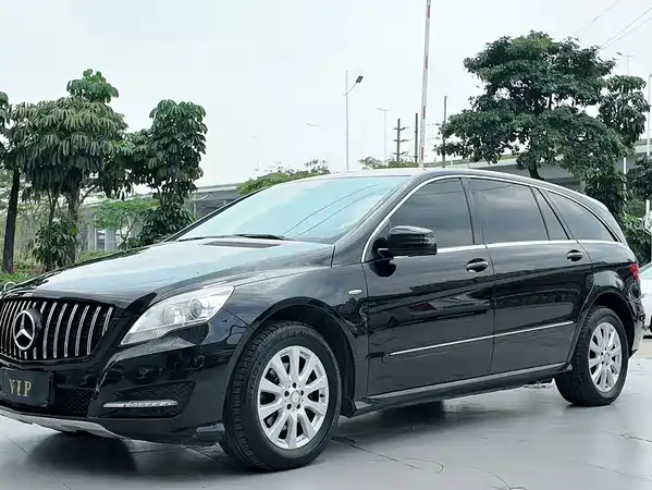 Mercedes-Benz R-Class 2017