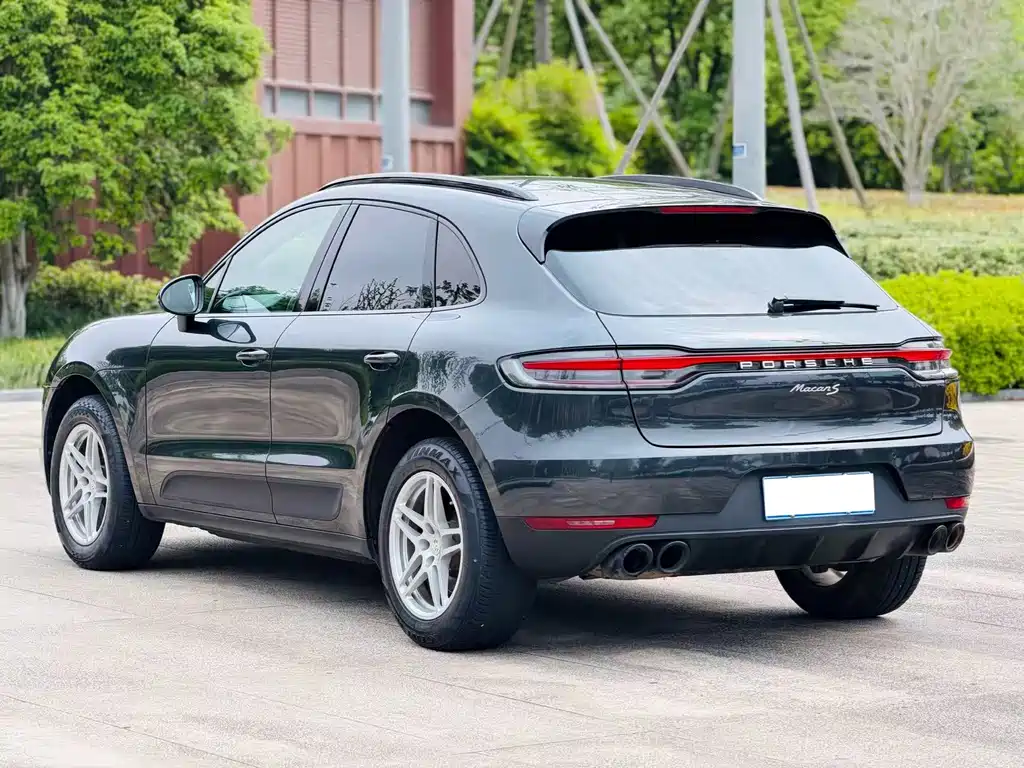 Porsche Macan 2020 — фото 8