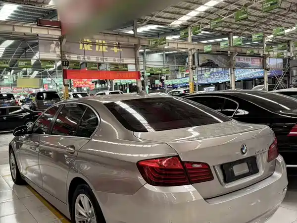 BMW 5 Series 2016