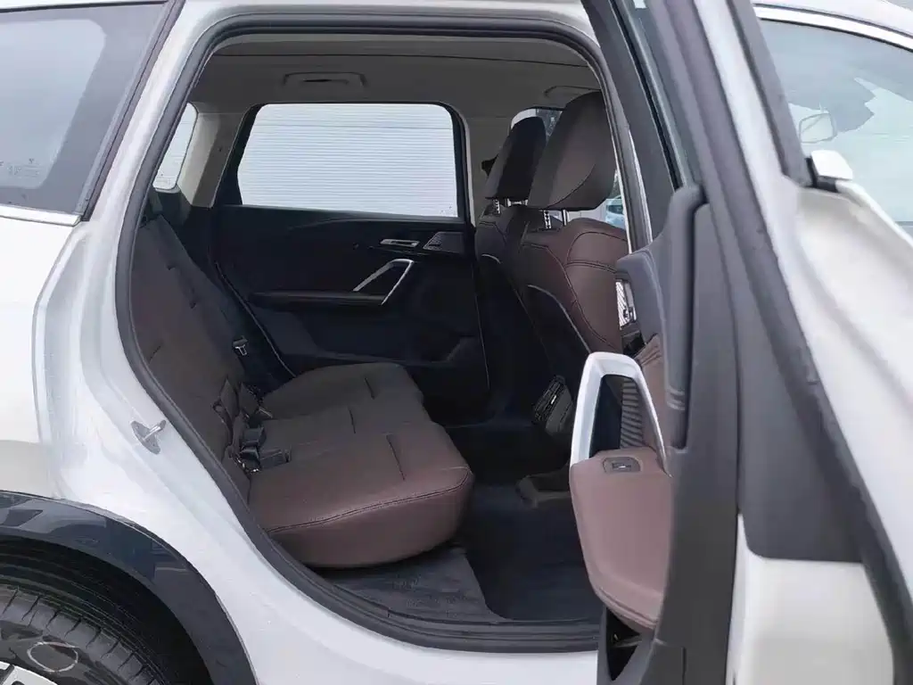 BMW X1 2025 — фото 10