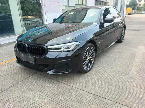 BMW 5 Series 2023