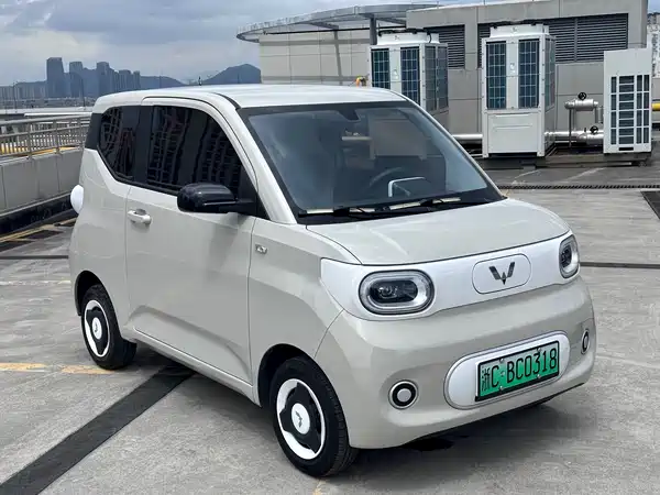 Wuling Hongguang MINIEV 2025