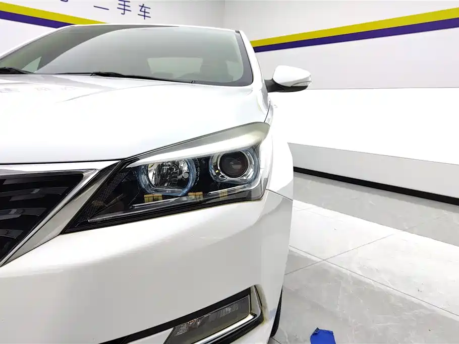 Changan V7 2015 — фото 5