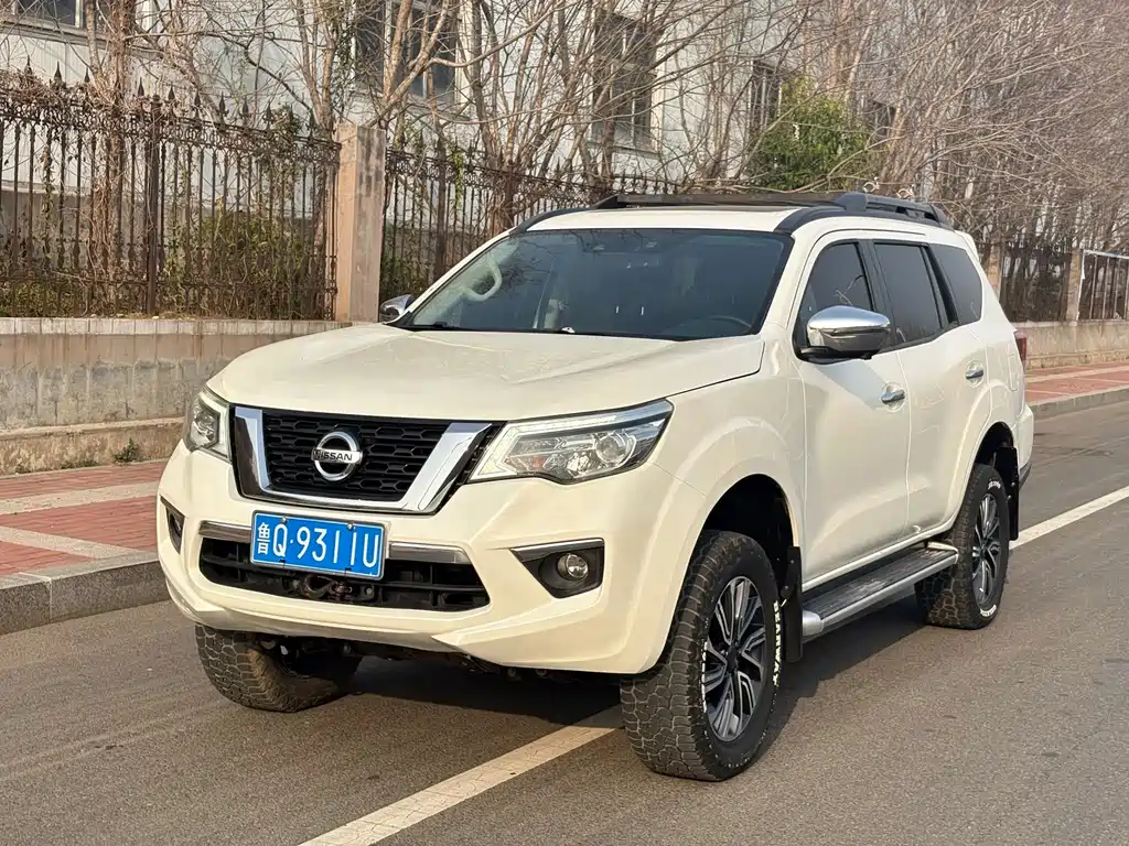 Nissan Terra 2018 — фото 2