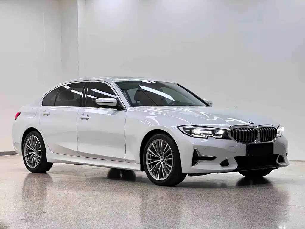 BMW 3 Series 2020 — фото 3